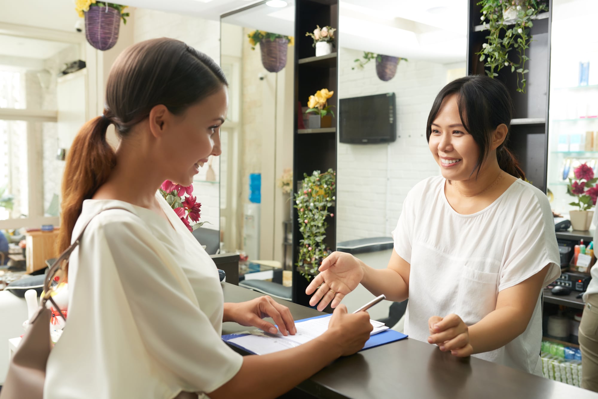 salon tips customers & sales
