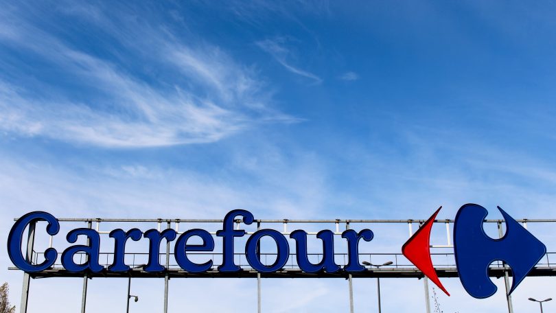 Carrefour Supermarket Sign