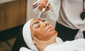How to become a beauty therapist: the ultimate guide