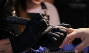 Beyond the Shine: How to Pamper Your Natural Nails After Gel Manicures
